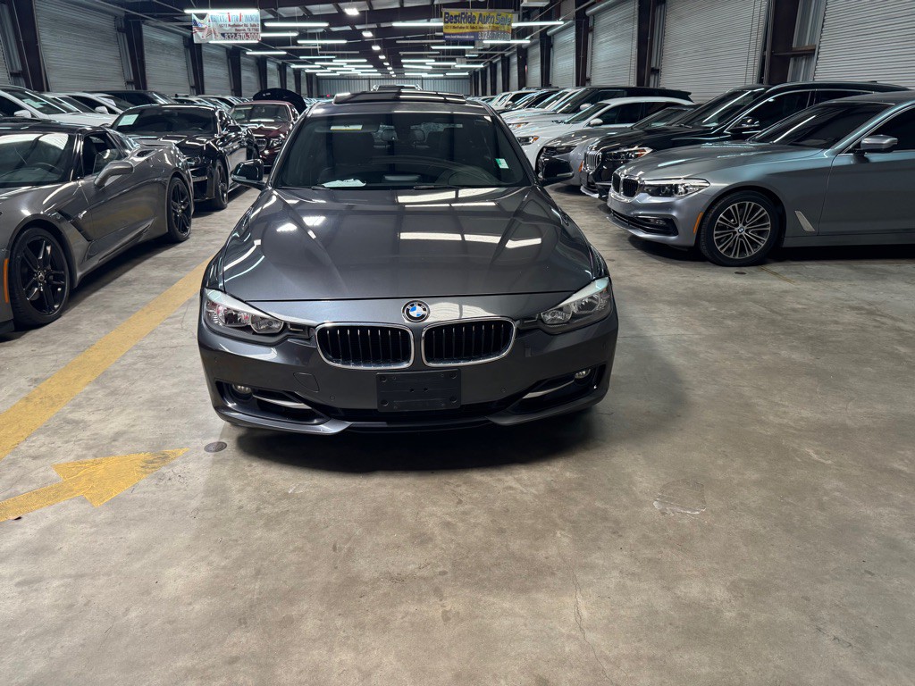 2014 BMW 3 Series Image 6