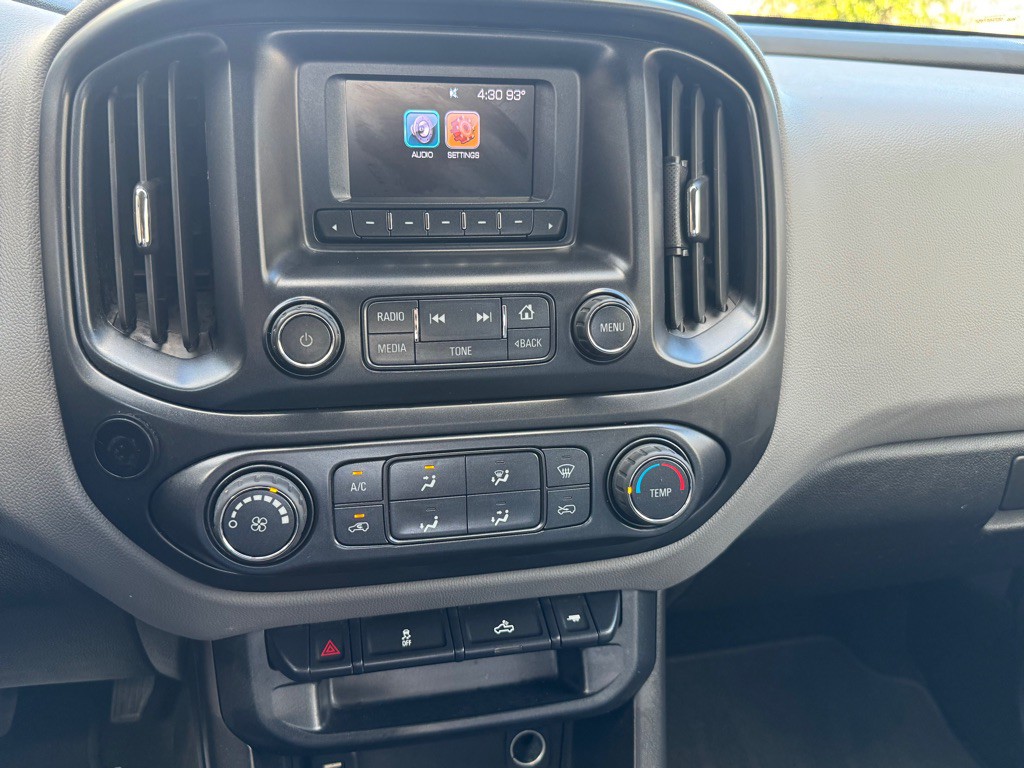 2017 Chevrolet Colorado Image 28