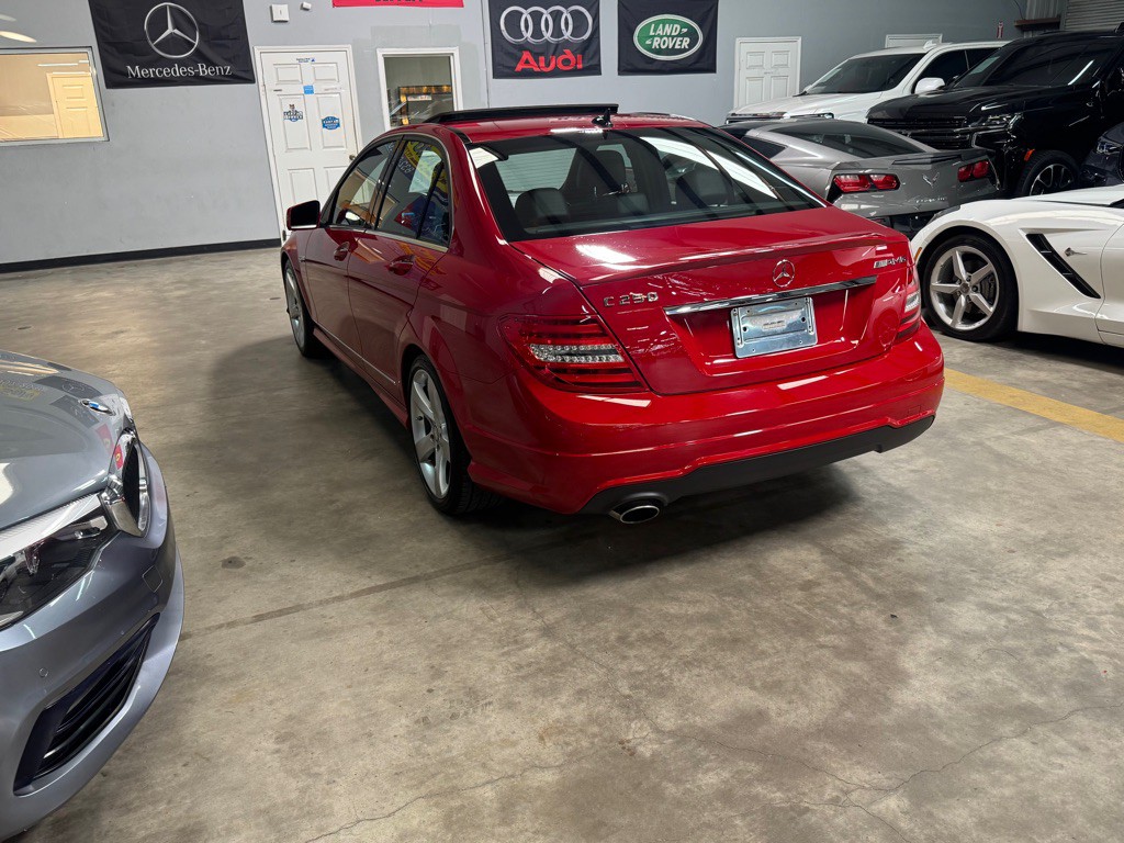 2014 Mercedes-Benz C-Class Image 6