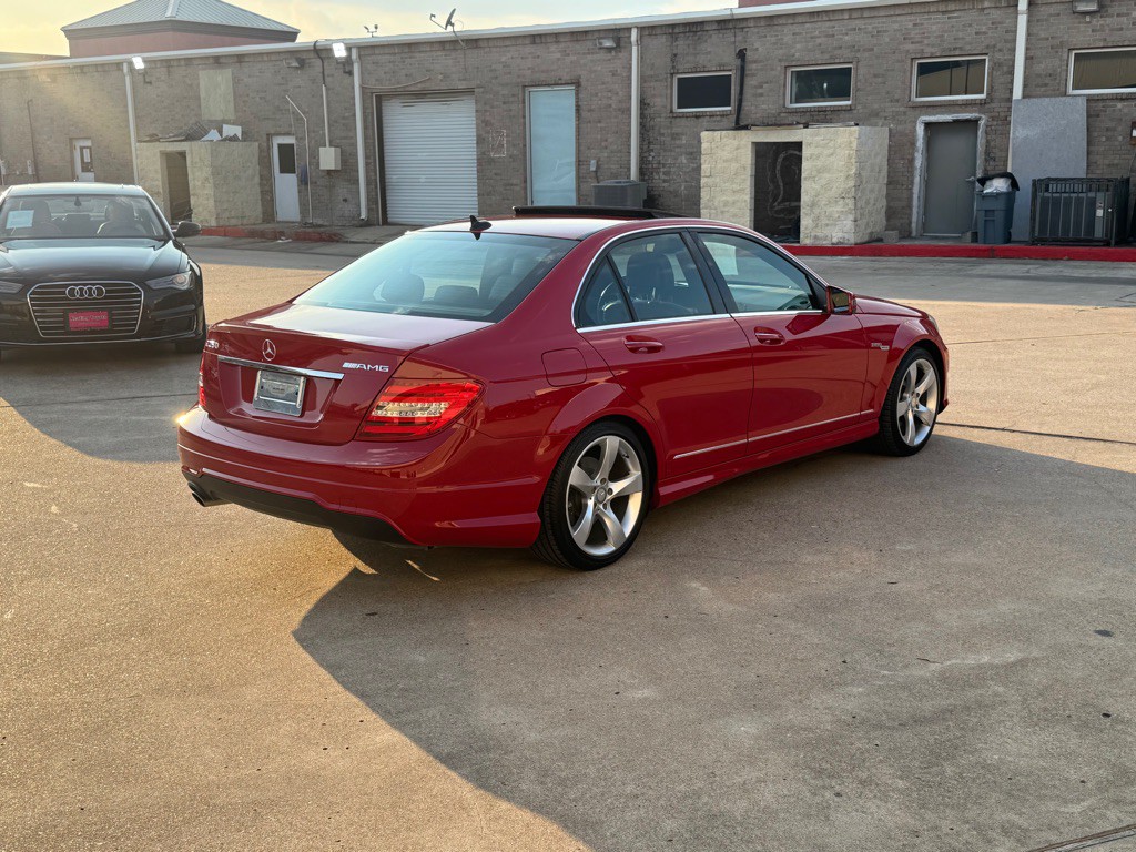 2014 Mercedes-Benz C-Class Image 21