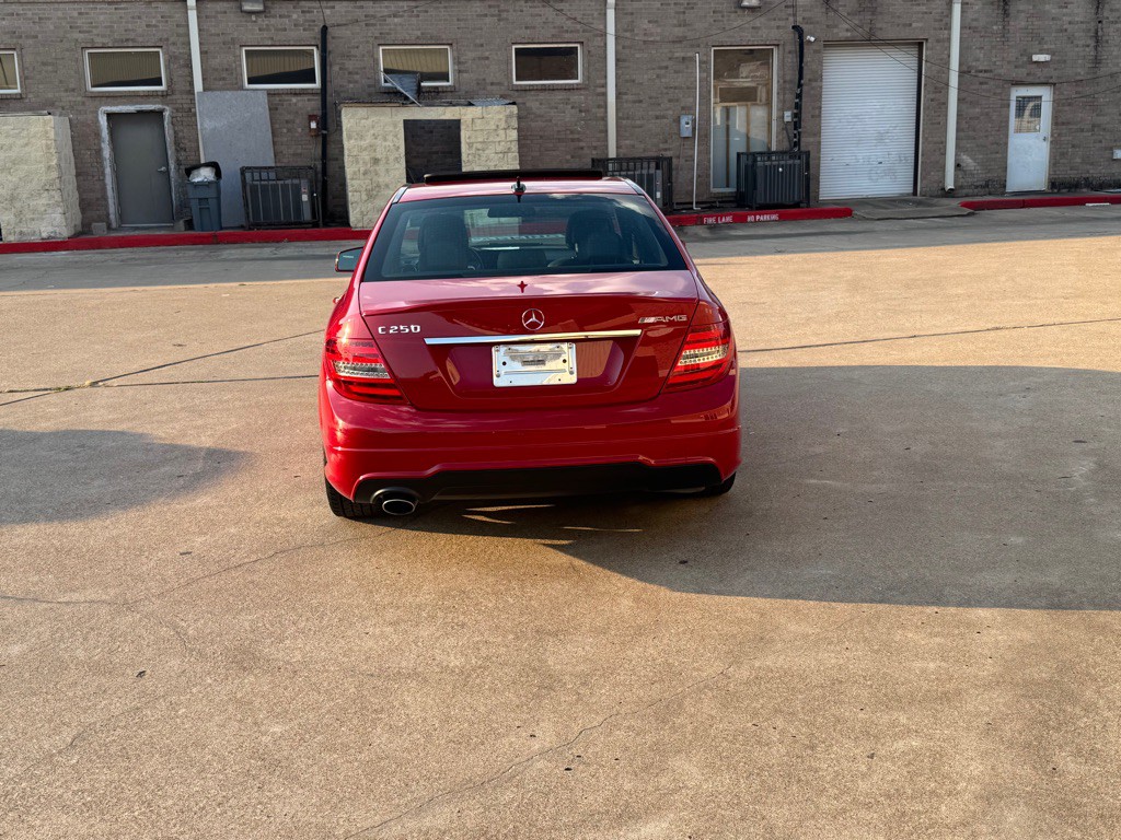 2014 Mercedes-Benz C-Class Image 22