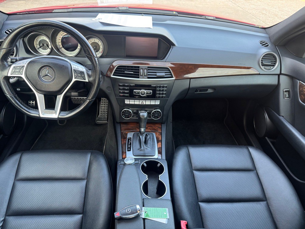 2014 Mercedes-Benz C-Class Image 27