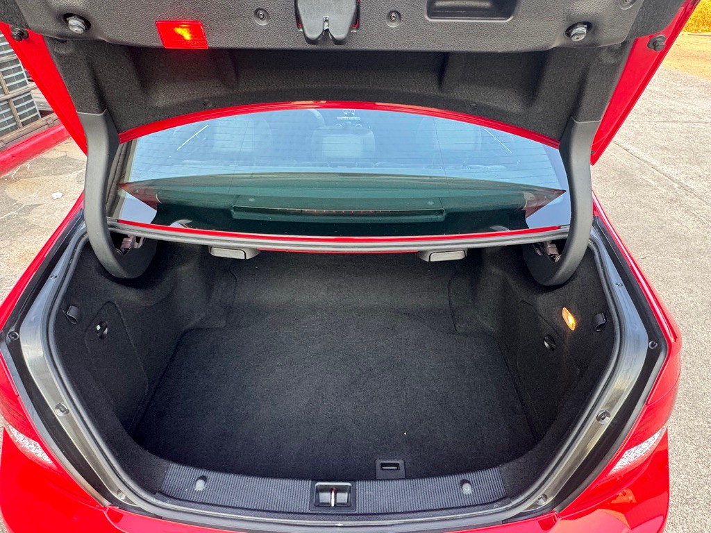 2014 Mercedes-Benz C-Class Image 31