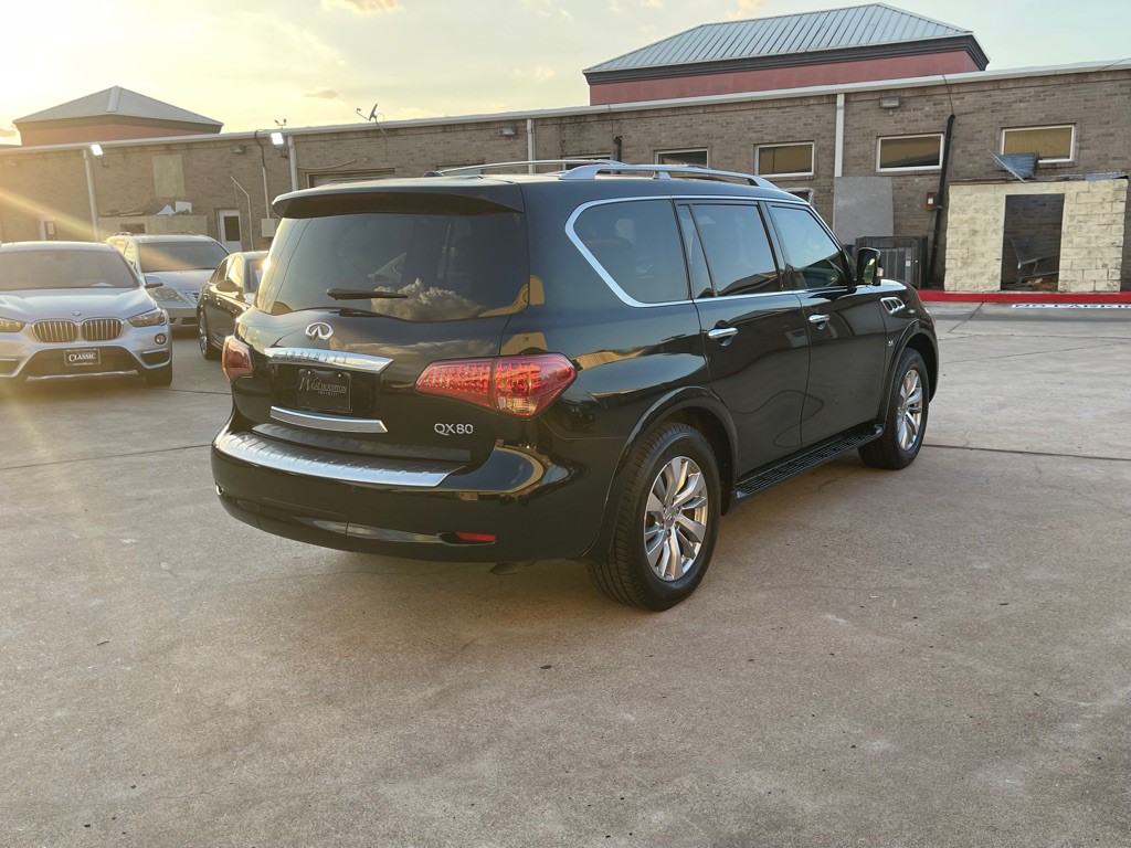 2016 INFINITI QX80 Image 19