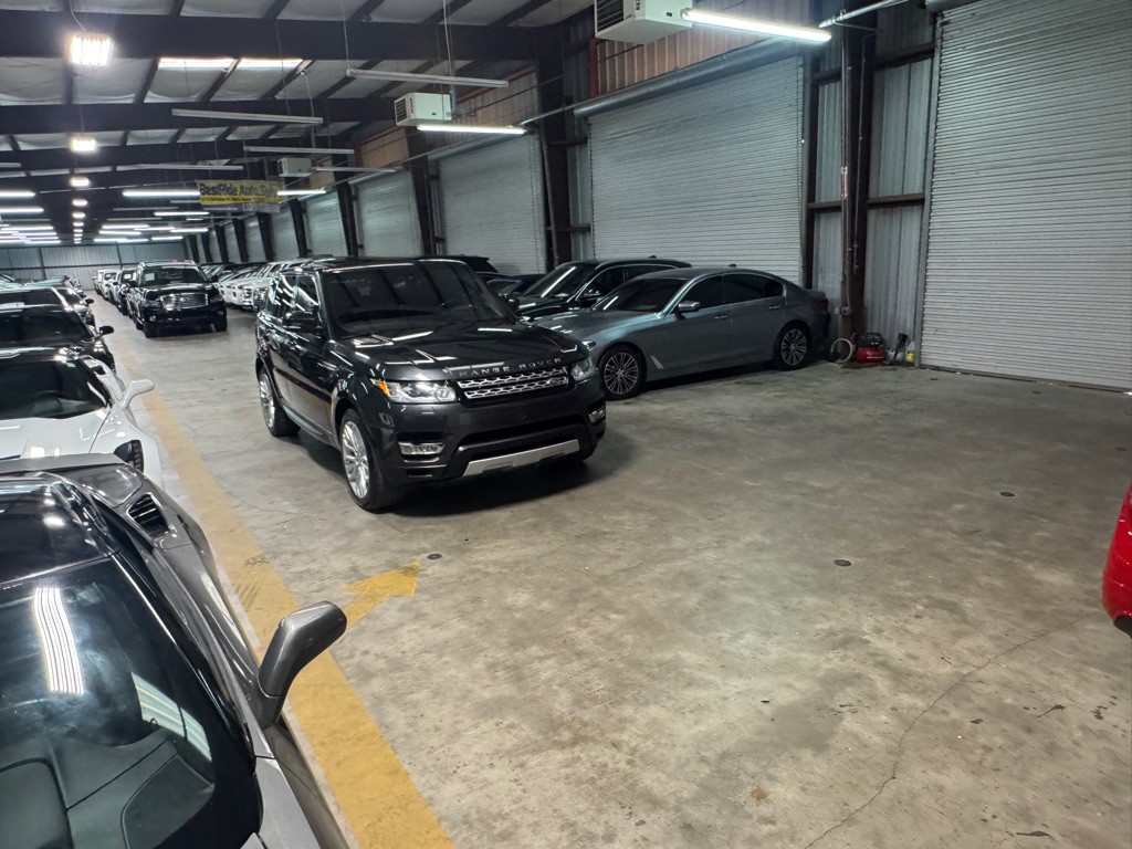 2016 Land Rover Range Rover Sport Image 9