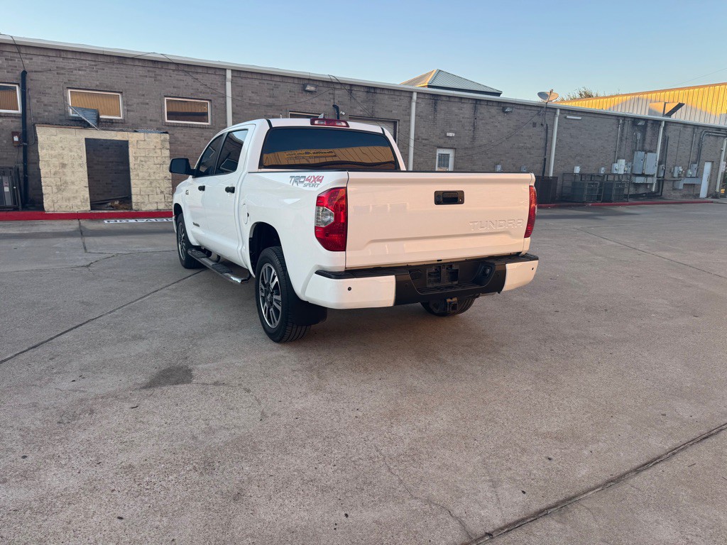 2020 Toyota Tundra Image 22