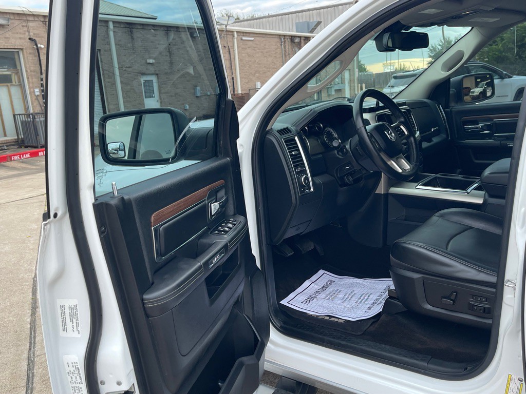 2014 RAM 1500 Image 17