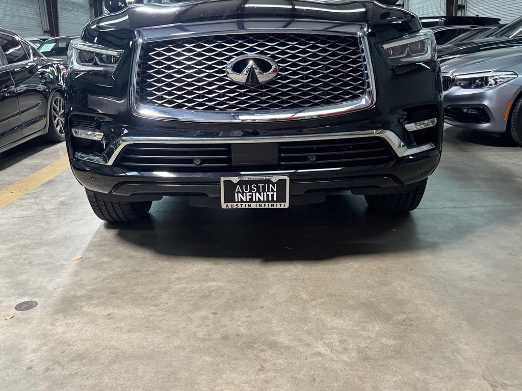 2019 INFINITI QX80 Image 8
