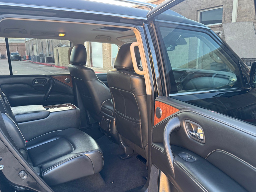 2019 INFINITI QX80 Image 23