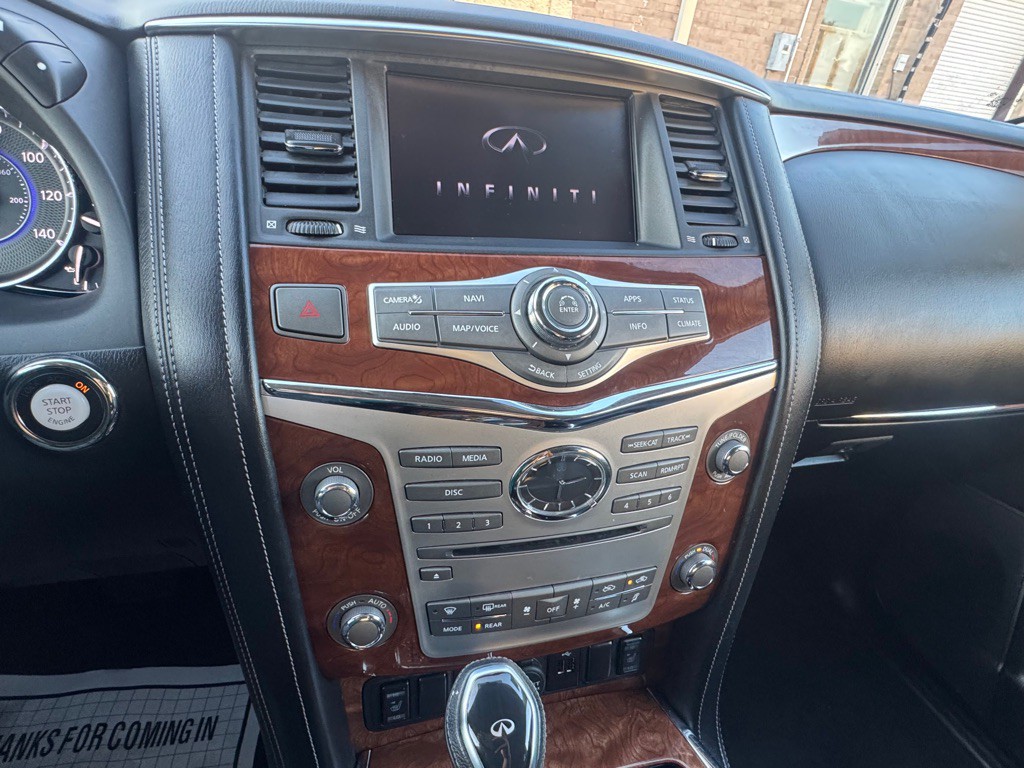 2019 INFINITI QX80 Image 30