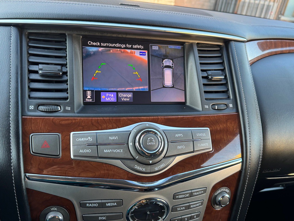 2019 INFINITI QX80 Image 32