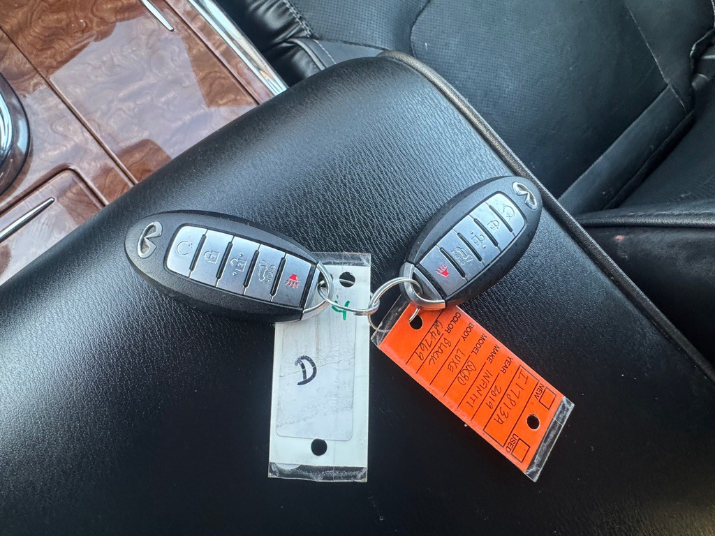 2019 INFINITI QX80 Image 38