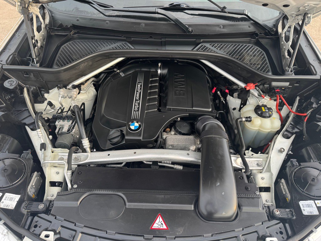 2016 BMW X5 Image 33