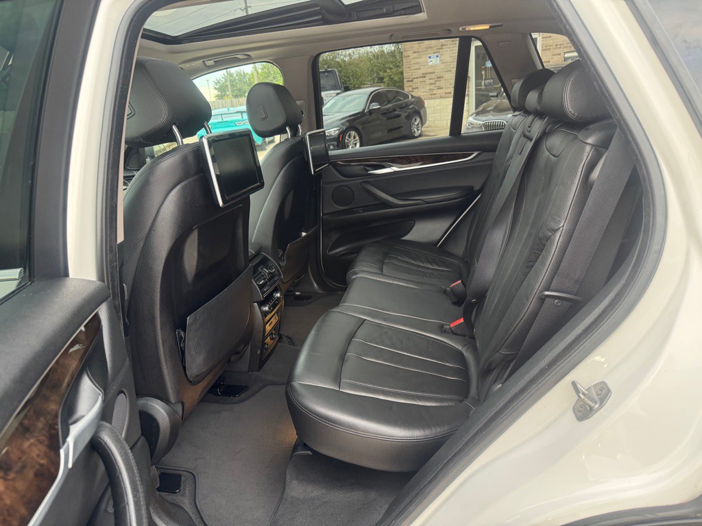 2016 BMW X5 Image 37