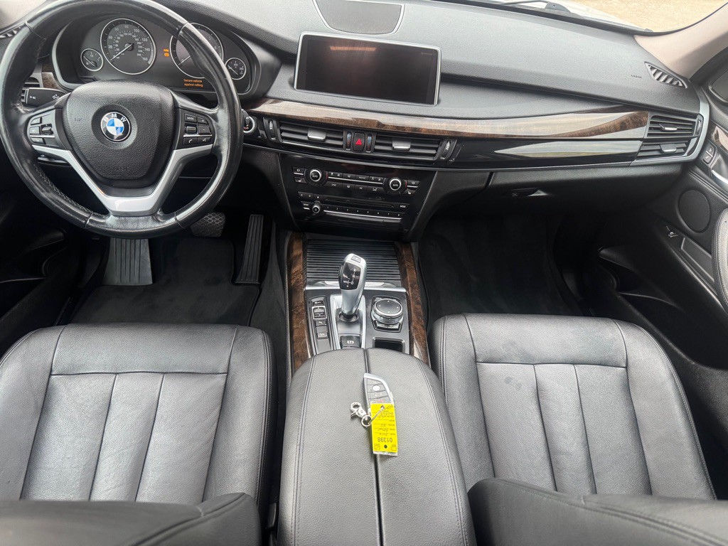 2016 BMW X5 Image 39
