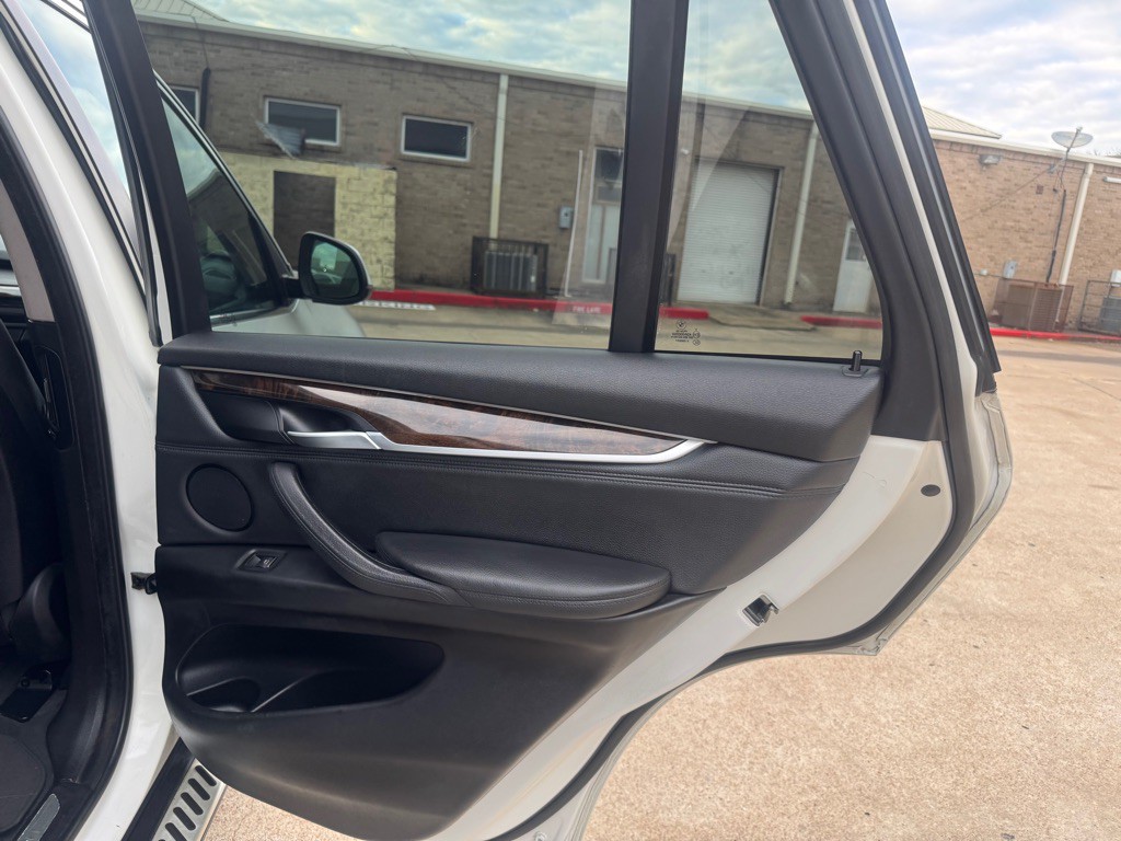 2016 BMW X5 Image 40