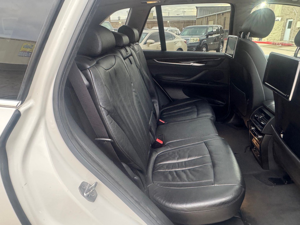 2016 BMW X5 Image 41