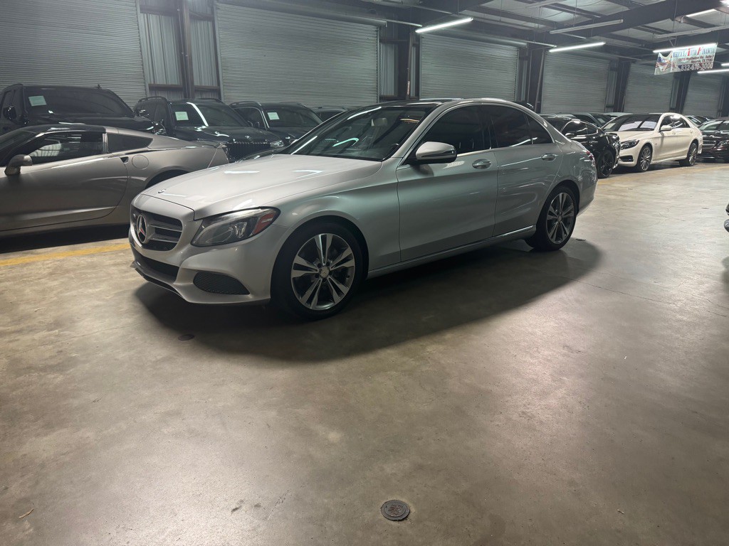 2016 Mercedes-Benz C-Class Image 11