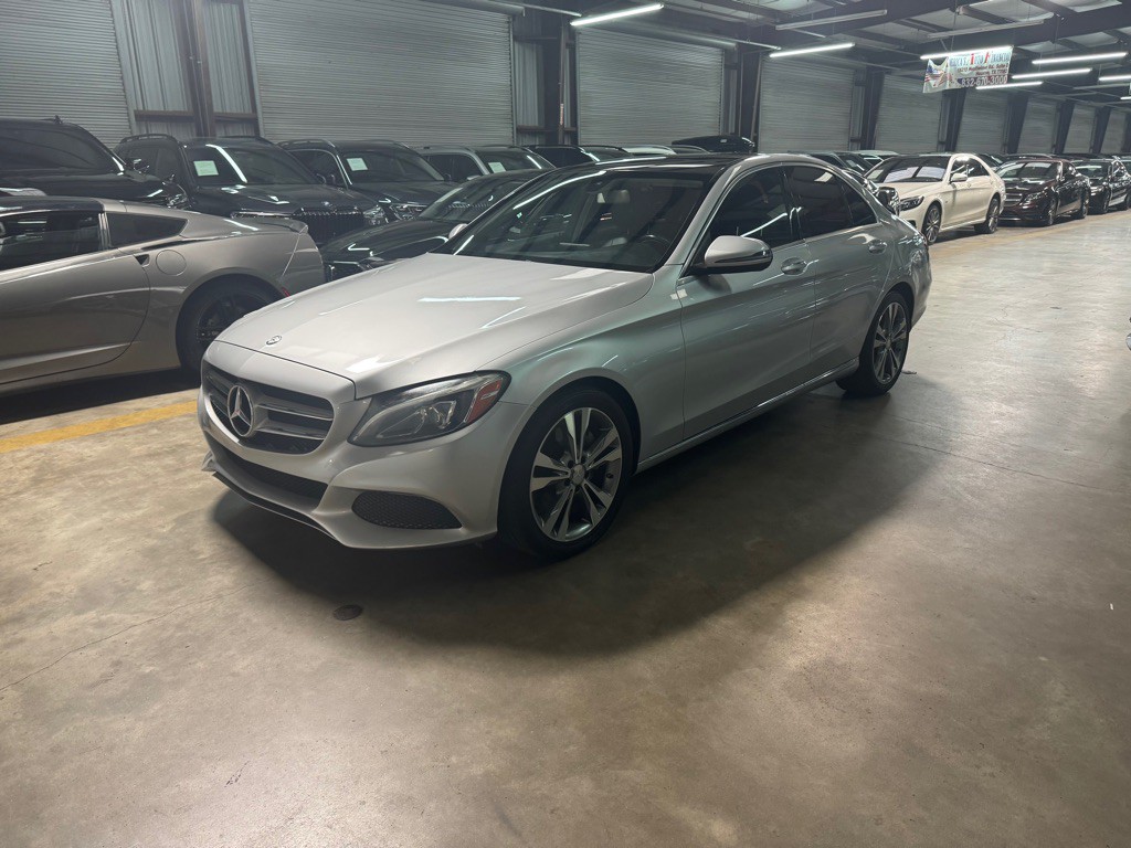 2016 Mercedes-Benz C-Class Image 12