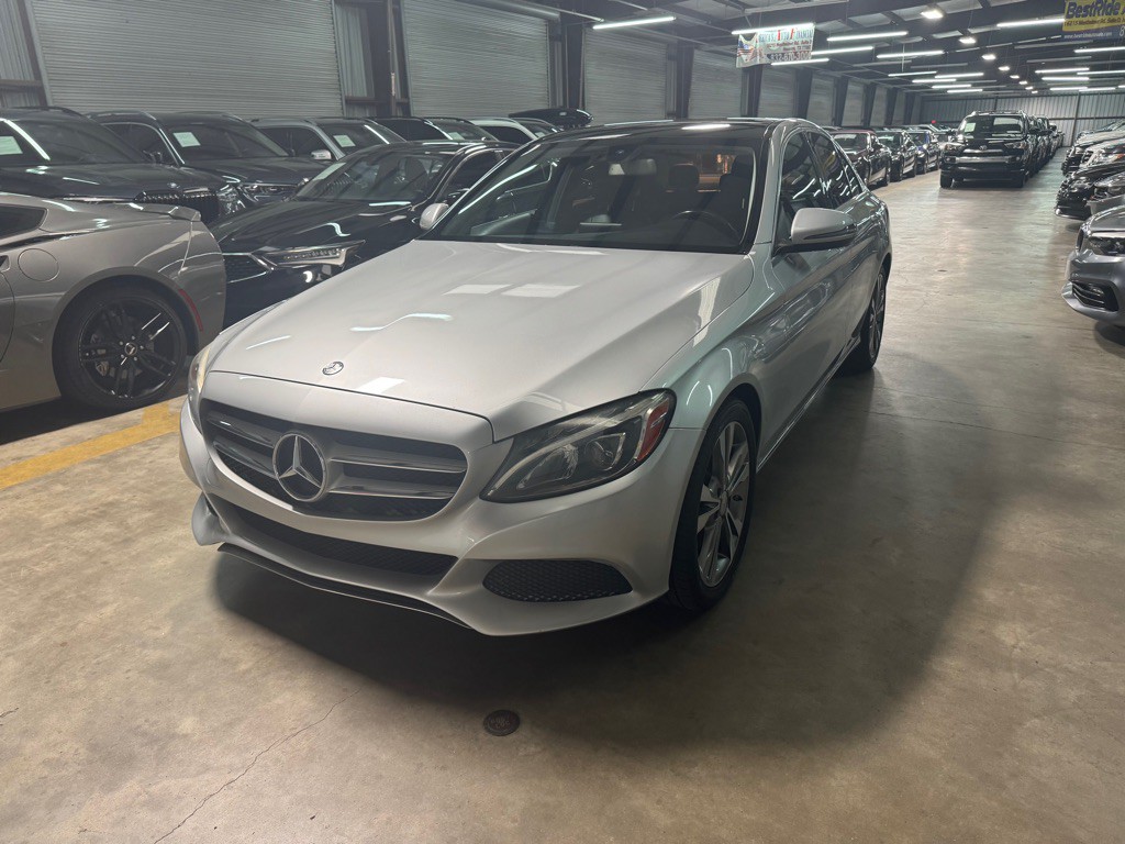 2016 Mercedes-Benz C-Class Image 13