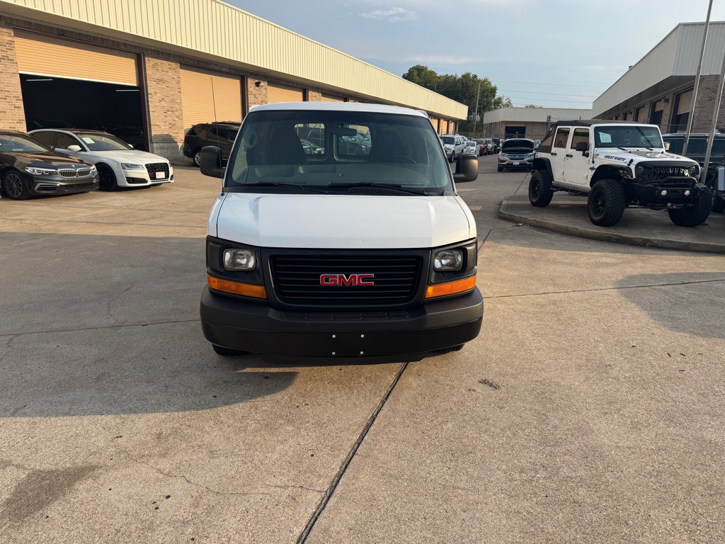 2014 GMC Savana Image 6