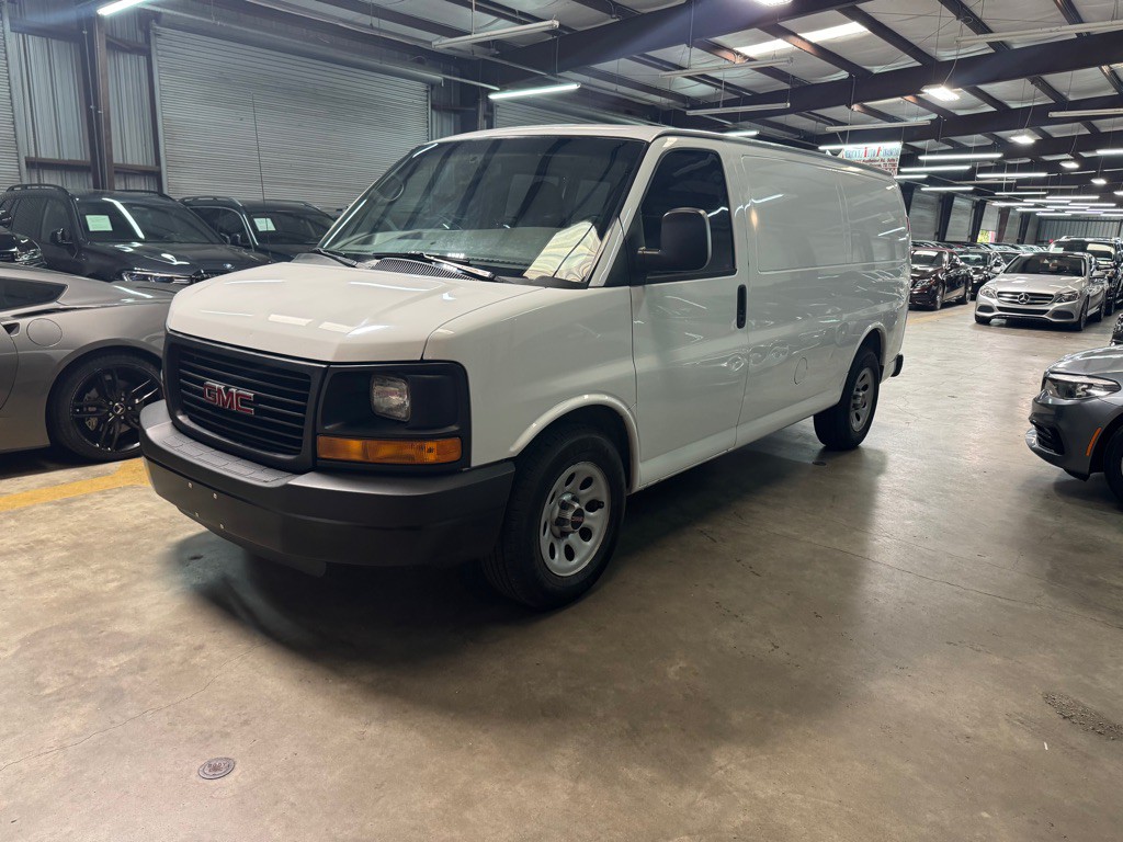 2014 GMC Savana Image 15