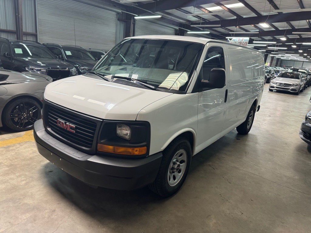 2014 GMC Savana Image 16