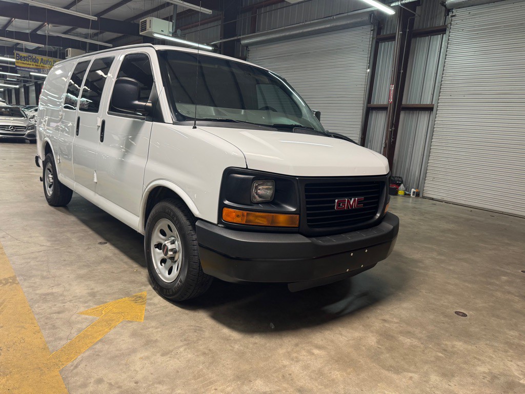 2014 GMC Savana Image 20