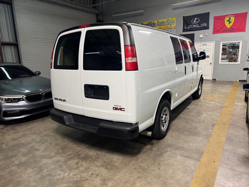 2014 GMC Savana Image 21