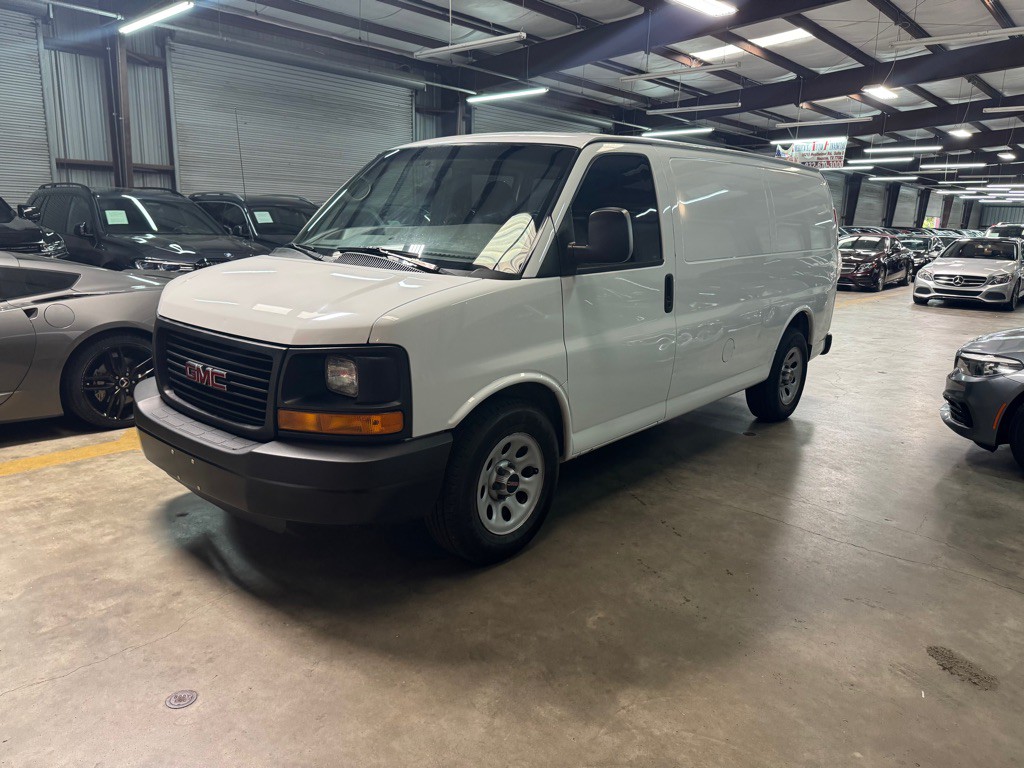 2014 GMC Savana Image 27