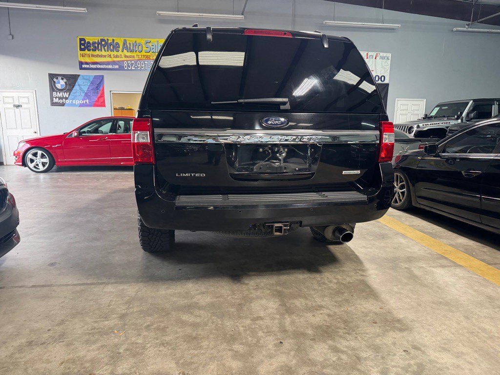 2017 Ford Expedition Image 9