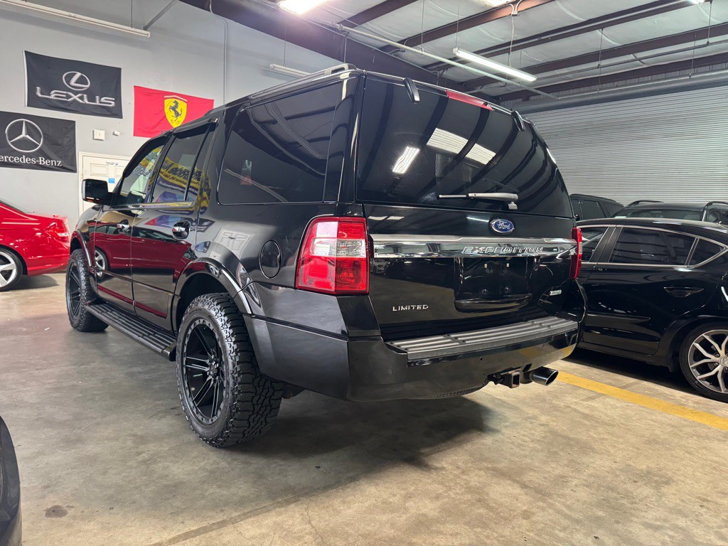 2017 Ford Expedition Image 11