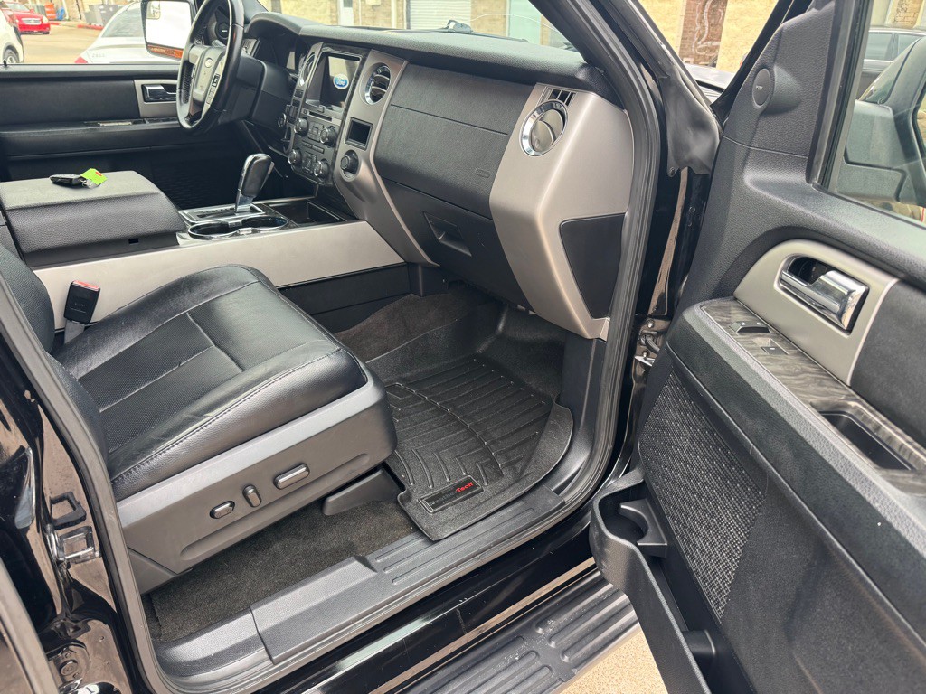 2017 Ford Expedition Image 27