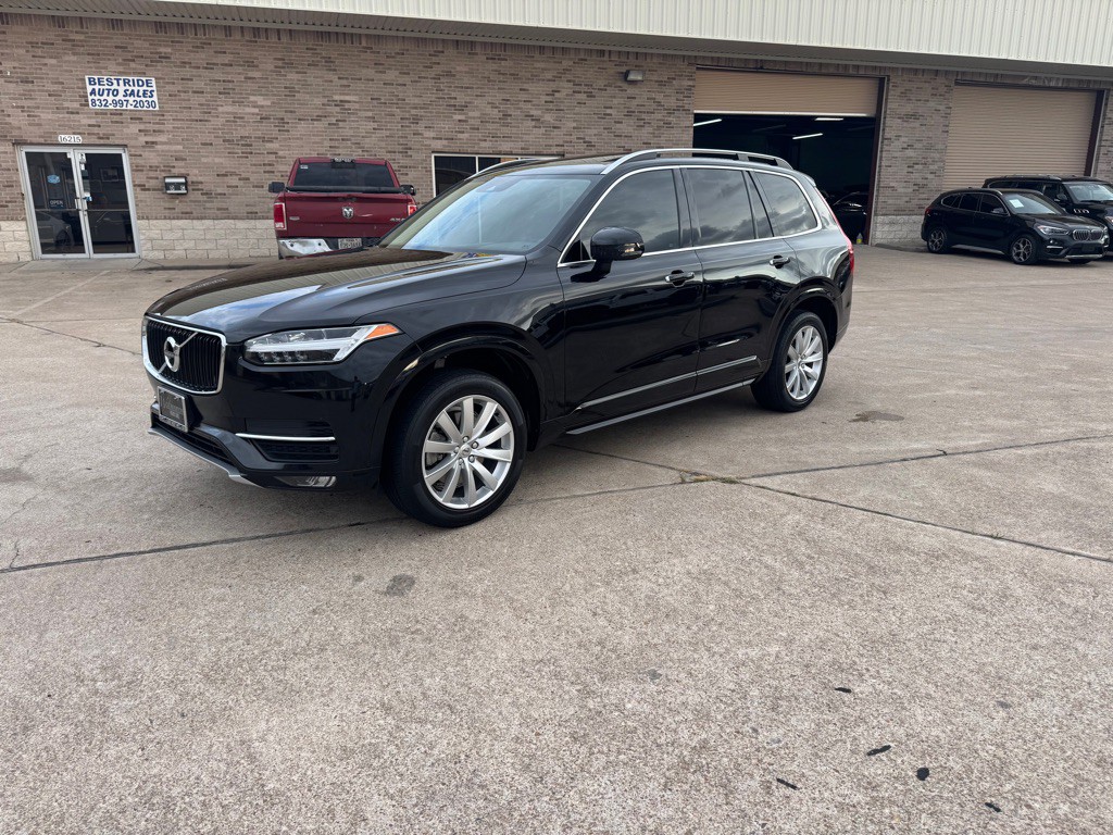 2017 Volvo XC90 Image 2