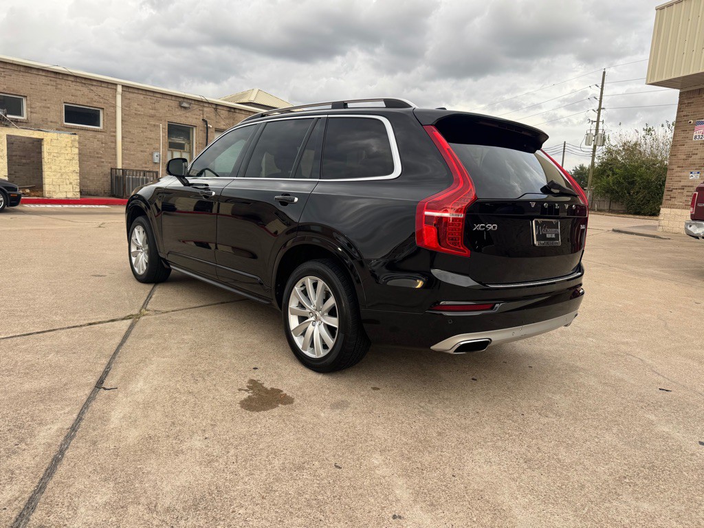2017 Volvo XC90 Image 13
