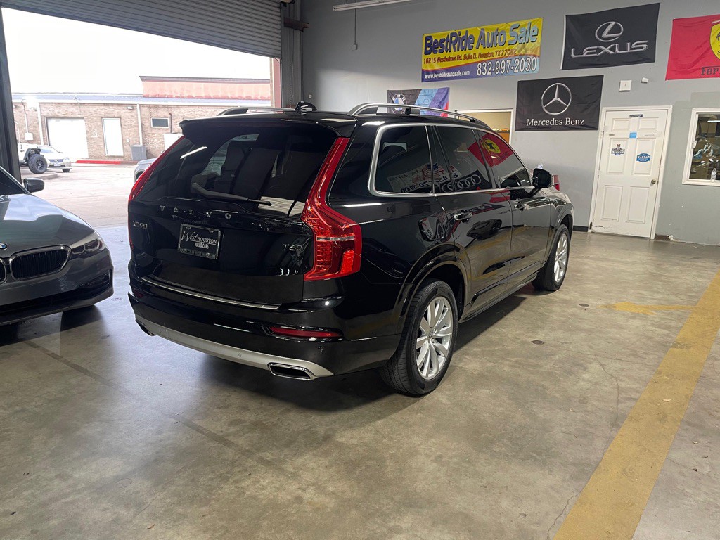 2017 Volvo XC90 Image 23