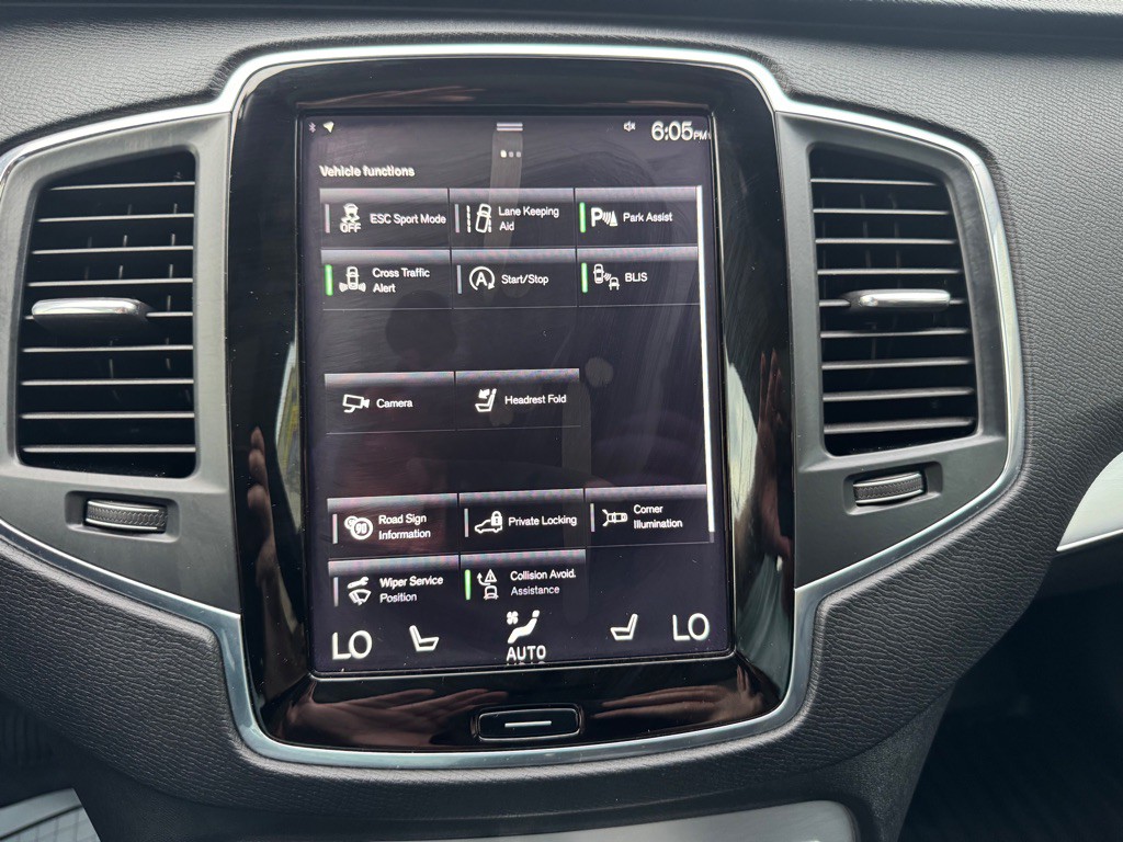 2017 Volvo XC90 Image 47