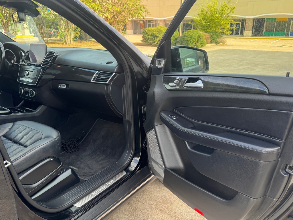 2017 Mercedes-Benz GLE-Class Image 24