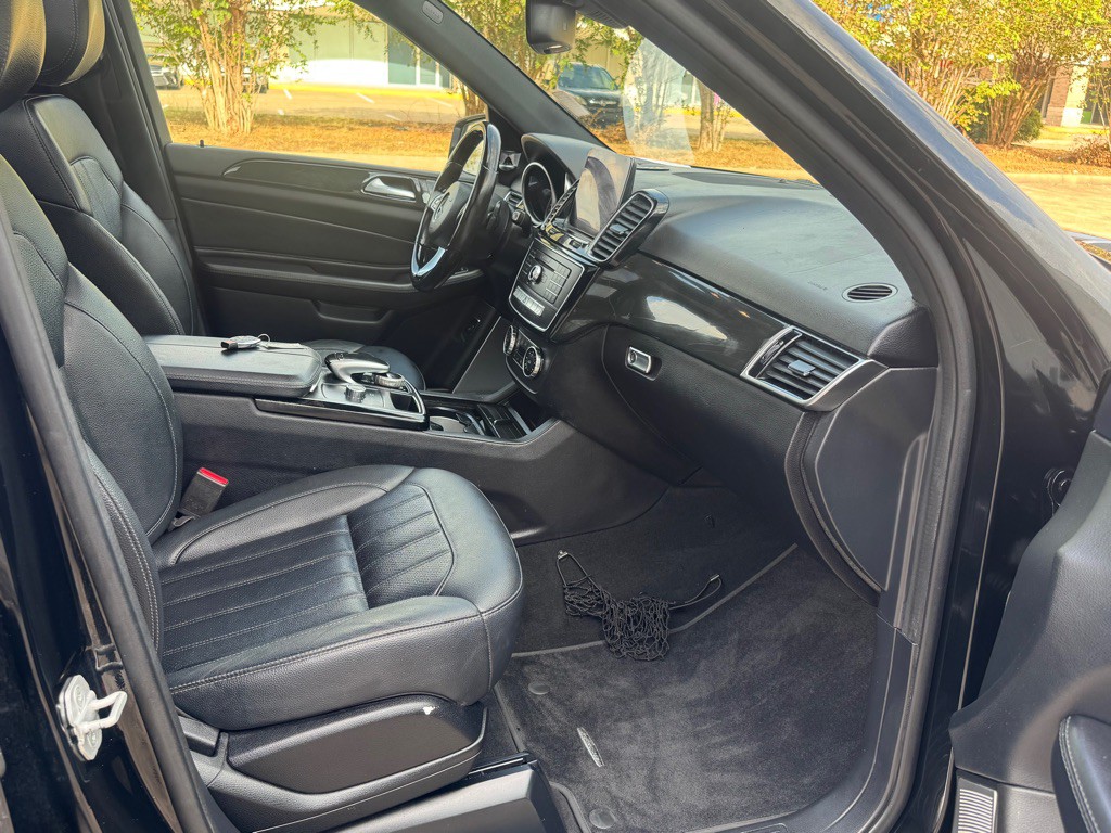 2017 Mercedes-Benz GLE-Class Image 25