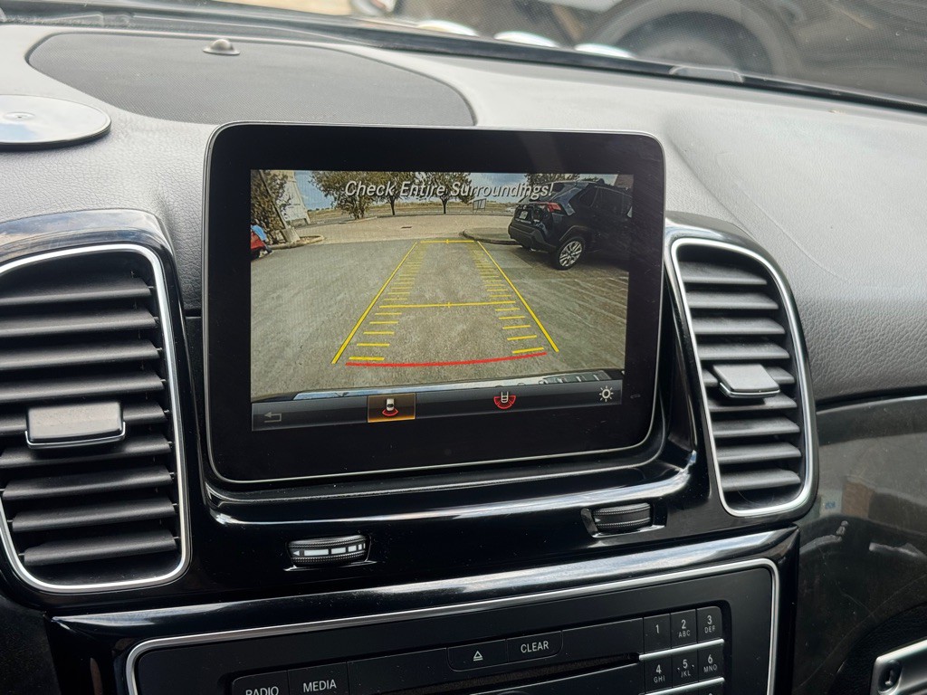 2017 Mercedes-Benz GLE-Class Image 34