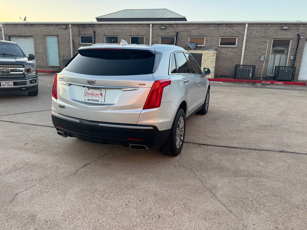 2018 Cadillac XT5 Image 24