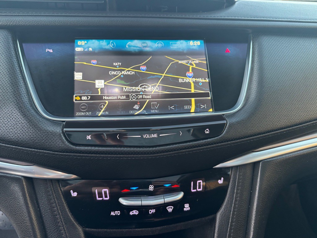 2018 Cadillac XT5 Image 39