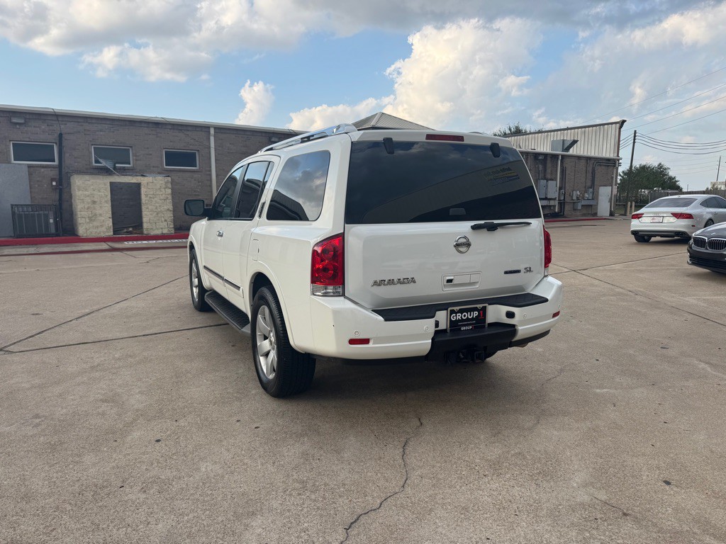 2012 Nissan Armada Image 25
