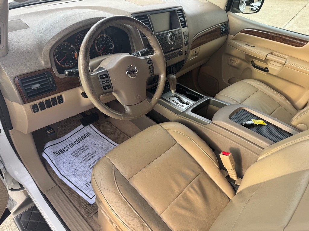 2012 Nissan Armada Image 28