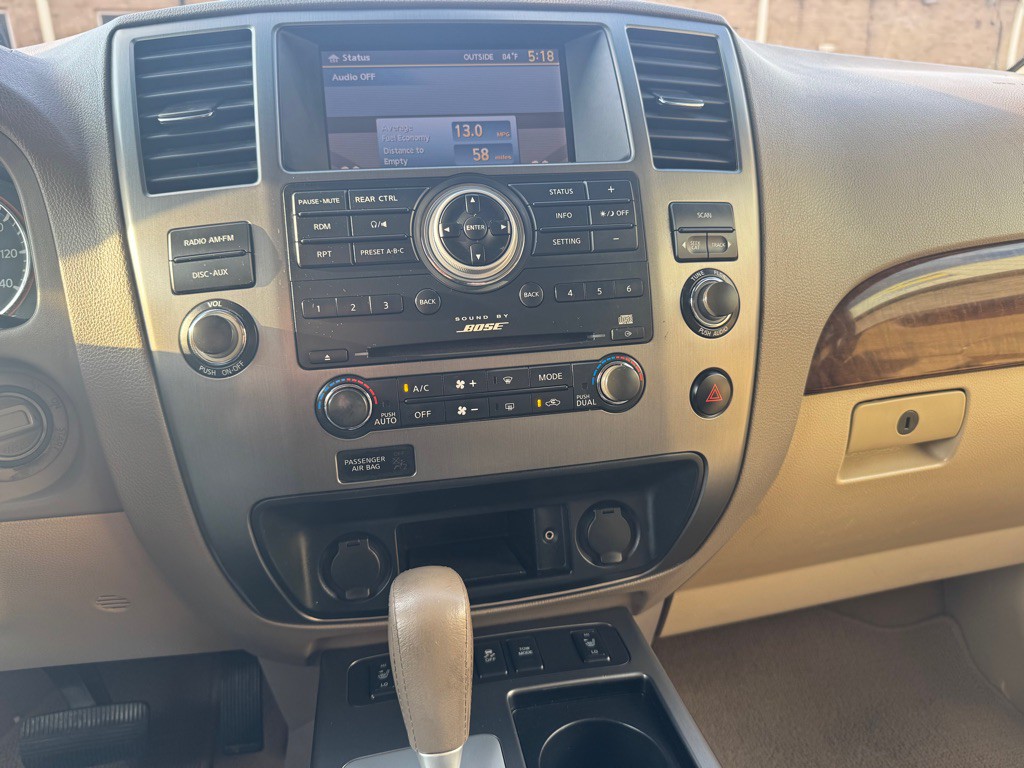 2012 Nissan Armada Image 42