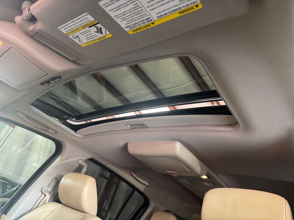 2012 Nissan Armada Image 43