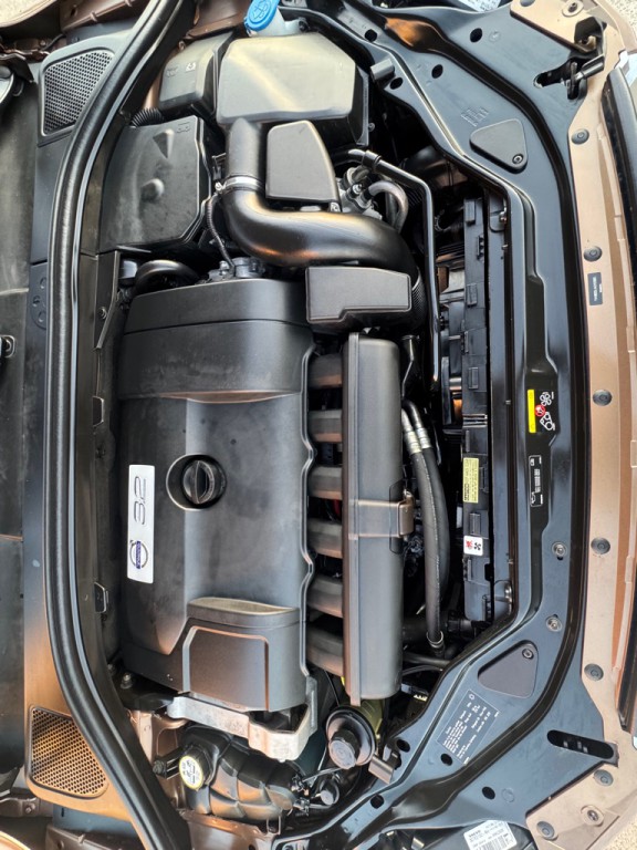 2010 Volvo XC60 Image 36