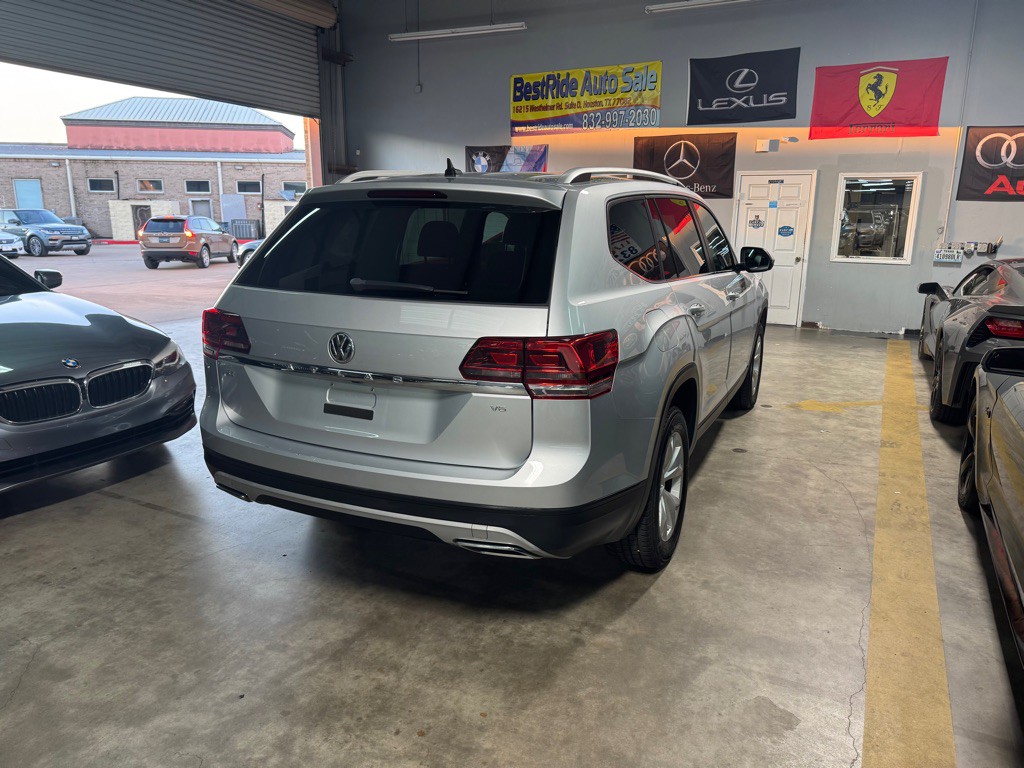 2018 Volkswagen Atlas Image 11