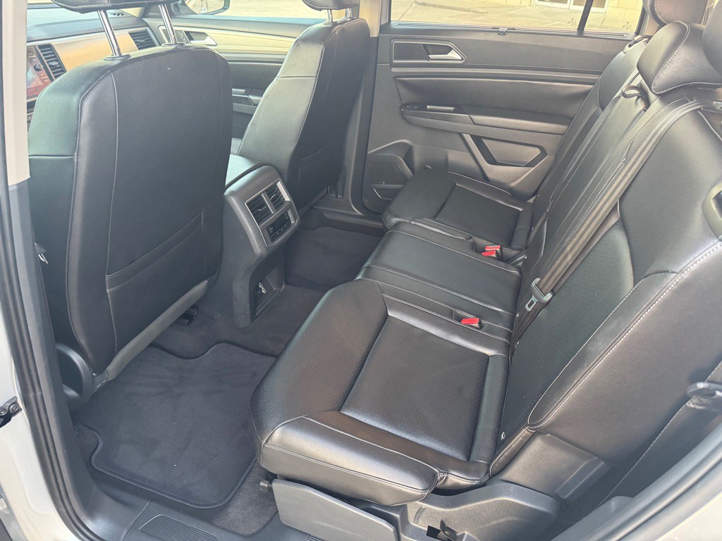 2018 Volkswagen Atlas Image 32