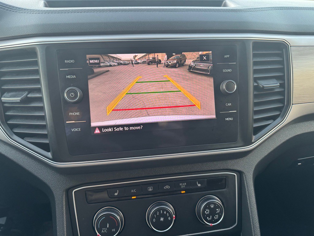 2018 Volkswagen Atlas Image 43